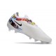Crampons Nike Phantom GX Elite FG Blanc Or